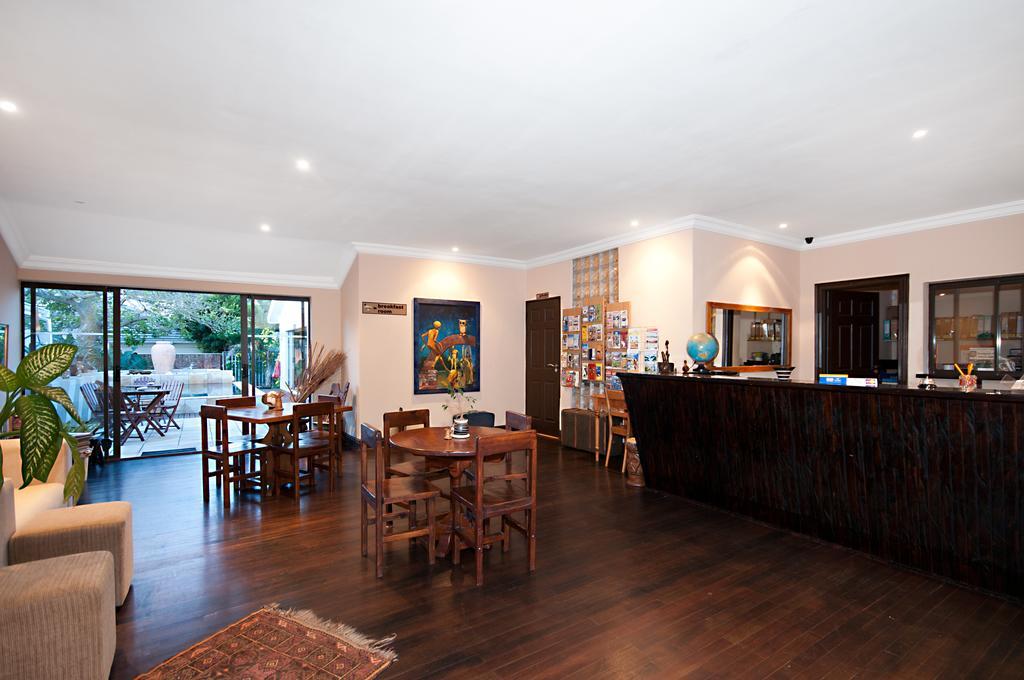 Africa Beach B&B Port Elizabeth Eksteriør billede