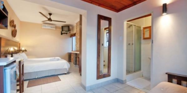 Africa Beach B&B Port Elizabeth Eksteriør billede